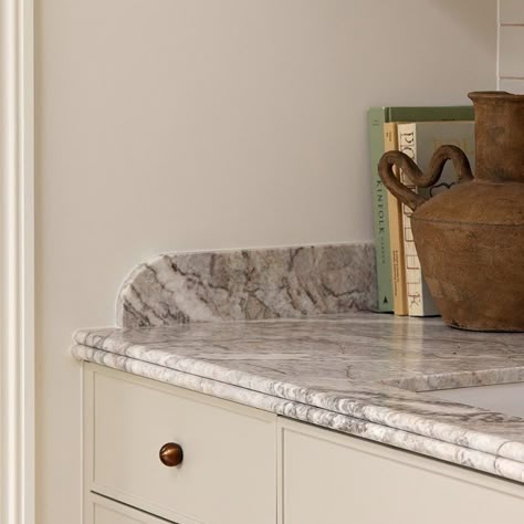 Melika Ghobadvand | One of my favourite countertop edge styles is the Full Bullnose! This sophisticated profile features both the top and bottom edges fully… | Instagram Fresh Kitchen Design, Counter Edges, Edge Styles, Limestone Countertops, Millwork Details, Timeless Bathroom, Joinery Details, Granite Countertops Kitchen, Interiors Dream