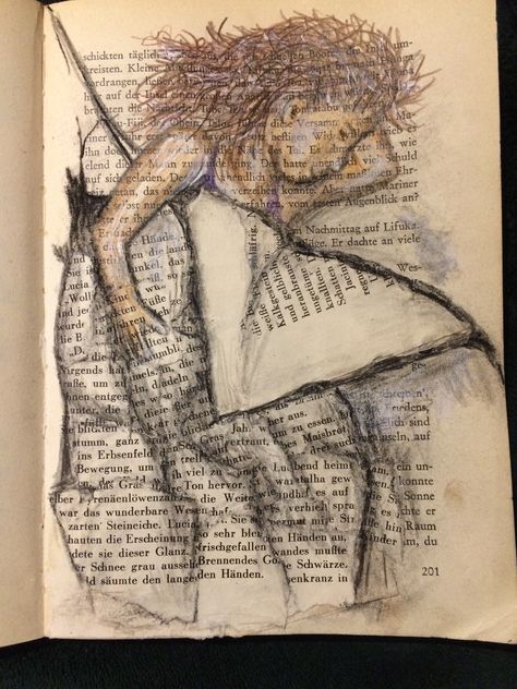 Book Art Projects, Old Book Crafts, Art Alevel, Learn Watercolor Painting, Newspaper Art, Book Page Art, Book Artwork, Altered Book Art, Poetry Art