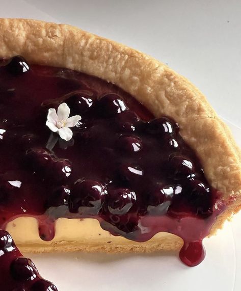 food, pie, cake, dessert, aesthetic, cupcake, cherries, cherry, coquette Cherry Pie Aesthetic, Pie Aesthetic, Pie Pictures, Dessert Aesthetic, Cherry Desserts, Red Cake, Berry Pie, Cherry Tart, Japan Aesthetic