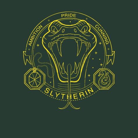 Hery Potter, Slytherin Snake, Slytherin Wallpaper, Slytherin And Hufflepuff, Harry Potter Slytherin, Draco Malfoy Aesthetic, Slytherin Pride, Buku Harry Potter, Harry Potter Sweatshirt