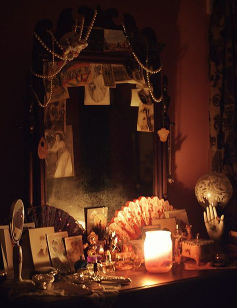 Witch Aesthetic Room, Witchy House Decor, Love Witch Aesthetic, Acting Auditions, Hangout Room, My Vanity, Home Interior Accessories, Witch Cottage, Living Space Decor