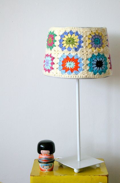 crochet. Crochet Lampshade, Crochet Lamp, Visual Memory, Crochet Home Decor, Crochet For Home, Crochet Diy, Love Crochet, Crochet Inspiration, Crochet Home