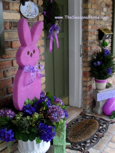 Easter Decorating, Easter Bunny Crafts, Easter Peeps, Easter Decorations Outdoor, Topiaries, Easter Time, Bunny Crafts, Spring Holidays, Hoppy Easter