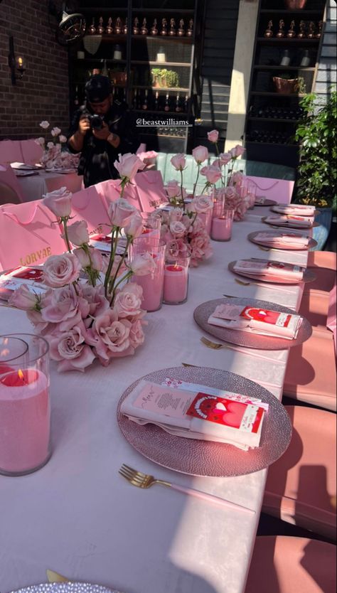 Valentines Party Food Ideas, Food Ideas To Make, Valentines Party Food, Galentines Day Ideas, Social Media Management Business, Healthy Valentines, Valentines Party Decor, 20th Birthday Party, Event Planning Services