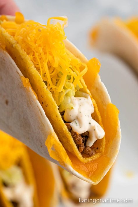 Taco Bell Cheesy Gordita Crunch Recipe Taco Bell Gorditas Recipe Mexican, Gorditas Recipe Taco Bell, Taco Bell Quesarito Recipe, Taco Bell Crunch Wrap Recipe, Homemade Crunch Wraps Taco Bells, Steak Quesadilla Recipes, Taco Bell Crunchy Taco, Gorditas Recipe, Taco Bell Recipes