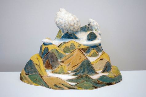 0216 akio takamori yellow mountain 2015 e99kz1 Textile Sculpture, Cool Art Projects, Plastic Art, Ceramics Pottery Art, Ceramics Ideas Pottery, Contemporary Ceramics, Sculpture Clay, Clay Sculpture, Art Business