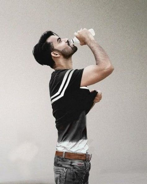 Water drinking photo pose for editing Latest editing Photo editing on PicsArt 🤩🤩🤩 Drinking Water Pose Reference, Drinking Pose Reference, Drinking Reference, Drinking Pose, Live References, Picsart Photo Editing, People Png, Editing Photo, Graph Design