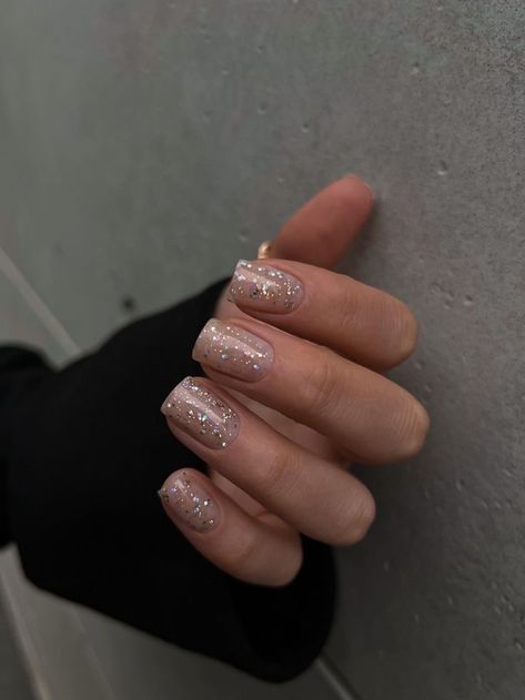 Gel Nails Winter 2023, Nails New Year 2023, Short Gel Nails Winter, Nails Winter 2023, New Year Nails 2023, Gel Nails Winter, Nails New Years, Manicure 2023, New Year Nails