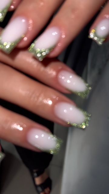 Glam Green Nails, New Year Nails Square, Flash Effect Nails, Green Mirror Nails, Milky Green Nails, Flash Nails Design, Milky Glitter Nails, Heart French Tip, Solid Nail Glue