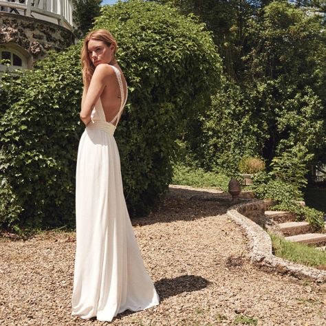 Rare Nwt Sezane Edition Fannie Dress. Reposhing This Item I Purchased From @Jd1120. Perfect For A Laid Back Bride Having A Chic Garden Ceremony, Or Saying “I Do” At City Hall. Questions? Leave A Comment Below! White Cotton Maxi Dress, Chic Garden, Garden Ceremony, Long White Dress, Lace Straps, Button Front Dress, Maxi Dress Cotton, Silk Maxi Dress, Striped Maxi Dresses