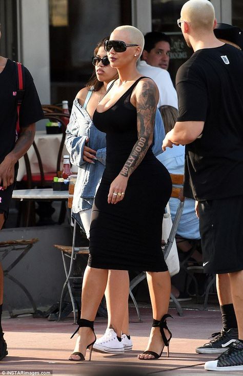 Amber Rose Style, Thick Outfits, French Montana, Professional Model, Bald Women, Amber Rose, Ocean Drive, Casual Night Out, October 21