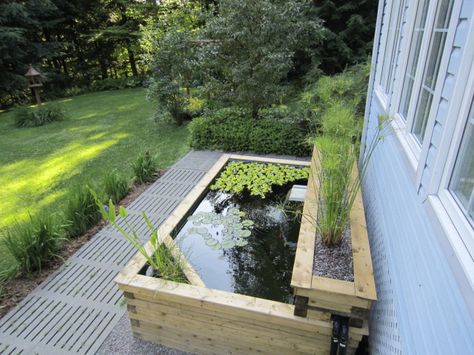 patio pond with bog filter Landscaping Patio Ideas, Backyard Pond Landscaping, Above Ground Pond, Landscaping Patio, Raised Pond, Indoor Pond, Patio Pond, Goldfish Pond, Backyard Pond