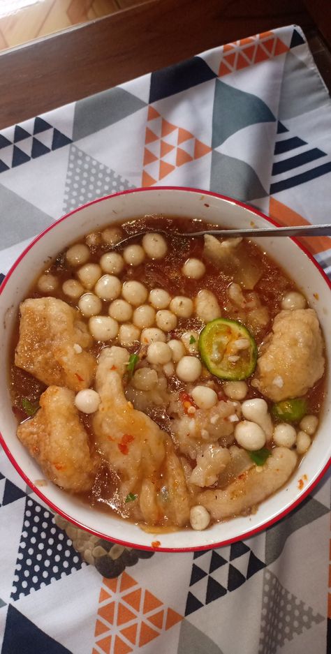 Baso Aci Aesthetic, Hot Spicy, Food Court, Snap Food, Indonesian Food, Food Cravings, Chana Masala, Aesthetic Food, Seafood