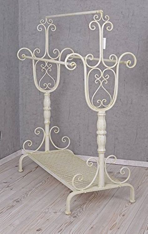 Shabby Chic Towels, Beach Cottage Bathroom, Standing Towel Rack, Wrought Iron Plant Stands, Styl Shabby Chic, Children Furniture, Future Room, Hand Towel Holder, Color Schemes Colour Palettes