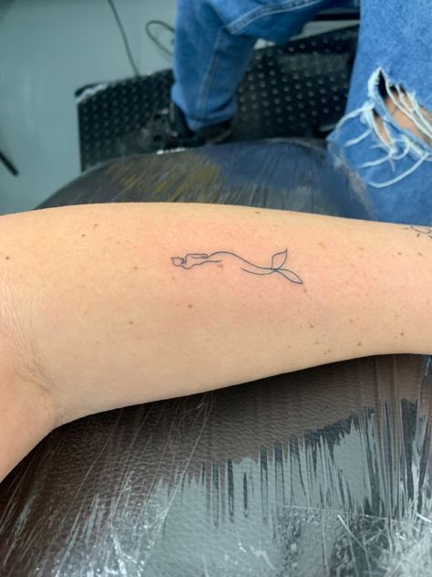 Minimal Mermaid Tattoo Simple, Mermaid Simple Tattoo, Simple Mermaid Tattoo, Small Mermaid Tattoo, Tattoo Simple, Mermaid Tattoo, Mermaid Tattoos, Simple Tattoos, Small Tattoos