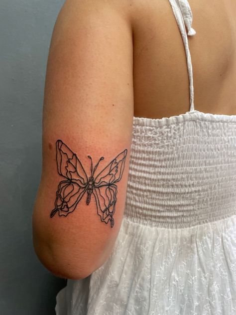 Human Butterfly Tattoo, Butterfly Back Of Arm Tattoo, Butterfly Tattoo Designs Drawing, Black Butterfly Tattoo, Back Of Arm Tattoo, Tattoo Signs, Writing Tattoos, Petite Tattoos, Red Tattoos