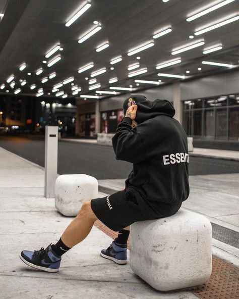 Essentials Fog Outfit, Fog Essentials Outfit, Essential Fog Outfit, Fog Outfit, Hoodie Essentials, Essentials Outfit, Hypebeast Outfit, Fog Essentials, Men With Street Style