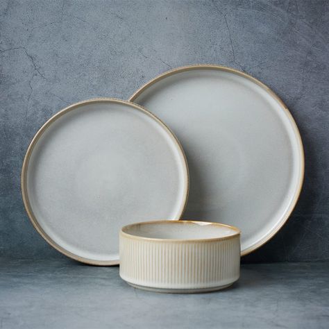 Family Dinner Party, White Tableware, Plates And Bowls Set, Pasta Bowl Set, Stoneware Dinnerware Sets, Stoneware Dinnerware, Porcelain Dinnerware, Dish Sets, Cereal Bowls