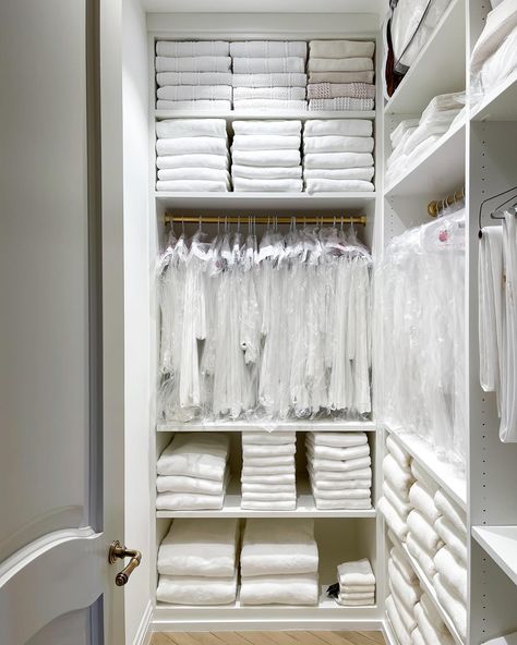 Who would love to have a walk-in linen closet? I designed this one to hold everything from towels, linens to tablecloths! The key to… | Instagram Linen Closet Design, Linen Closet Makeover, Bathroom Linen Closet, Linen Closet Storage, Hallway Closet, How To Fold Towels, Linen Closet Organization, Closet Remodel, Closet Makeover