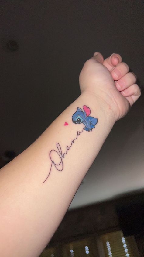 Stitch tattoo Stitch Ears Tattoo, Best Friend Stitch Tattoos, Stitch Matching Tattoos, Stitch Tattoo Ideas Best Friend, 626 Tattoo, Stitch Ohana Tattoo Ideas, Small Stitch Tattoo, Tattoo Ideas Stitch, Tiny Disney Tattoos Stitch