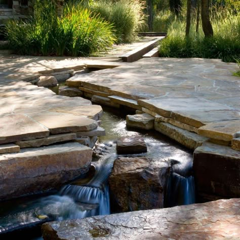 Creek Landscape, Stream Landscape, Western Garden, House Garden Landscape, Building A Pond, Landscape Gardening, Fountains Backyard, Pond Landscaping, Gardening Diy