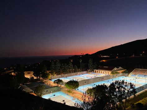 Pepperdine University Aesthetic, Pepperdine Aesthetic, College Necessities, Cali Vibes, College Tennis, Pepperdine University, College Things, College Vision Board, Usa University