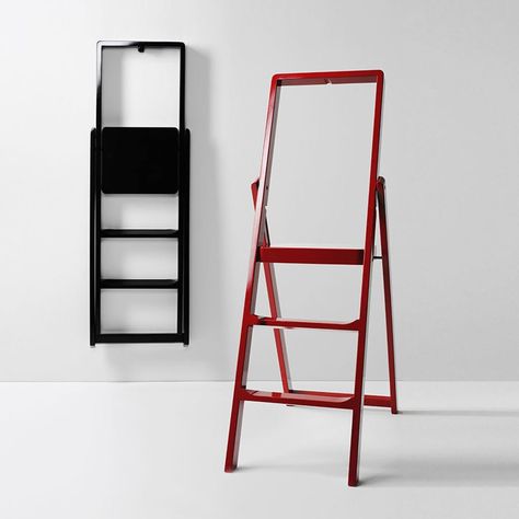 Best Step Stools and Ladders to Help You Reach New Heights — Annual Guide 2017 Step Ladder Ideas, Kitchen Step Ladder, Shelf In The Kitchen, Kitchen Ladder, Ladder Stands, Ladder Design, Kitchen Step Stool, Metal Steps, Wooden Step Stool