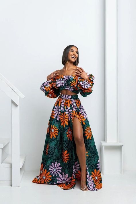 African Kitenge Designs For Ladies, Kitenge Designs For Young Ladies, Kitenge Dress Designs, Chitenge Dresses, Chitenge Outfits, Kitenge Designs, African Print Maxi Skirt, Fancy Frocks, African Print Clothing