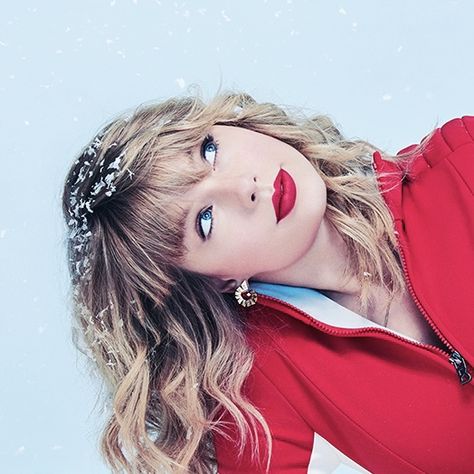 taylor swift #icon — variety magazine 2020 photoshoot Taylor Swift Bob, Taylor Swift Icon, Taylor Swift Christmas, Taylor Songs, Swift Facts, Swift Photo, Taylor Swift Red, Taylor Swift Hair, Taylor Swift Wallpaper