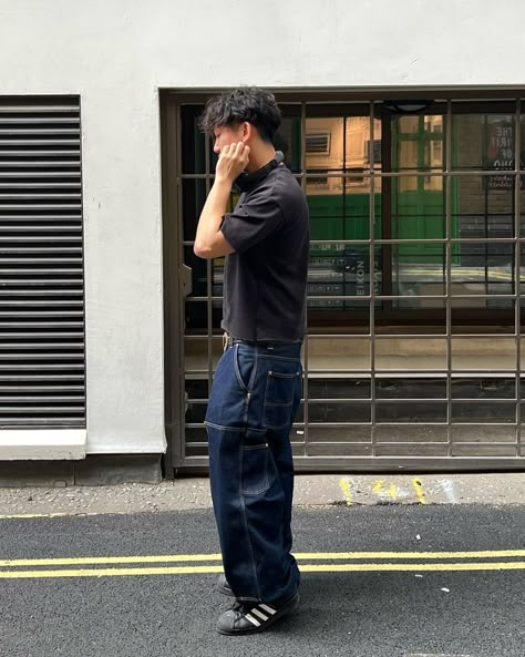 Dark Blue Cargo Pants Outfit Men, Men’s Baggy Jeans Outfit, Navy Blue Jeans Outfit Men, Men Baggy Jeans Outfit, Dark Baggy Jeans Outfit, Baggy Blue Jeans Outfit Men, Baggy Jeans Outfit 90s Men, Dark Blue Baggy Jeans Outfit, Dark Blue Jeans Outfit Men