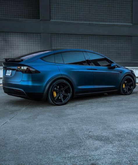 You don’t see many wraps like these. It’s like a matte, stealth, blue. Whatever it is, it looks gorgeous on this X!… Tesla Model S Wrap, Future Car Design, Tesla Wrap, Car Design Ideas, Tesla Y, Tesla Accessories, Tesla Owner, Tesla Roadster, Car Wrap Design