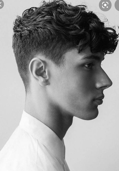 Mens Hairstyles Fade, Men Haircut Curly Hair, Haircut Curly Hair, Hairstyles Aesthetic, Boys Hair, Thick Curly Hair, Haircut Curly, Black Men Hairstyles