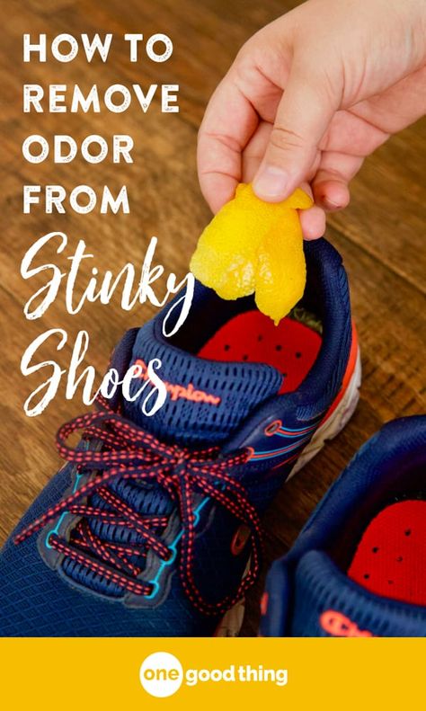 Suffering from smelly shoes? It's time to deodorize! Learn easy ways to remove odor from shoes by eliminating moisture and odor-causing bacteria. #naturalremedies #lifehacks #helpfultips #helpfulhint #helpfuladvice #helpfulinfo #tipsandtricks Shoe Odor Remover, Stinky Shoes, Smelly Shoes, Clean Baking Pans, Cleaning Painted Walls, Deep Cleaning Tips, Clean Dishwasher, Simple Life Hacks, Toilet Cleaning