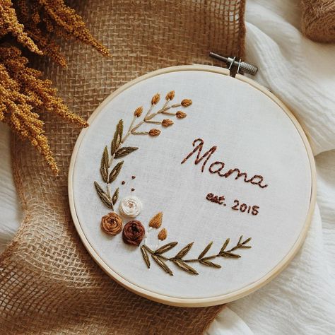 Mama Embroidery Design, Mother’s Day Embroidery Ideas, Mother’s Day Embroidery Design, Embroidery For Grandma, Mothers Day Embroidery Ideas, Marigold Embroidery, Embroidery Mothers Day, Mother Embroidery, Mothers Day Embroidery