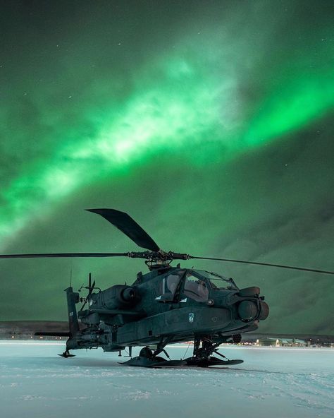 Repost By @roxberry_actual Under Alien Skies❇️ AH-64 Apache attack helicopter, US Army. Alaska. Apache Helicopter, Ah 64 Apache, Fairbanks Alaska, Military Aviation, Military Helicopter, Fighter Planes, Us Army, Helicopter, Sci-fi Spaceship