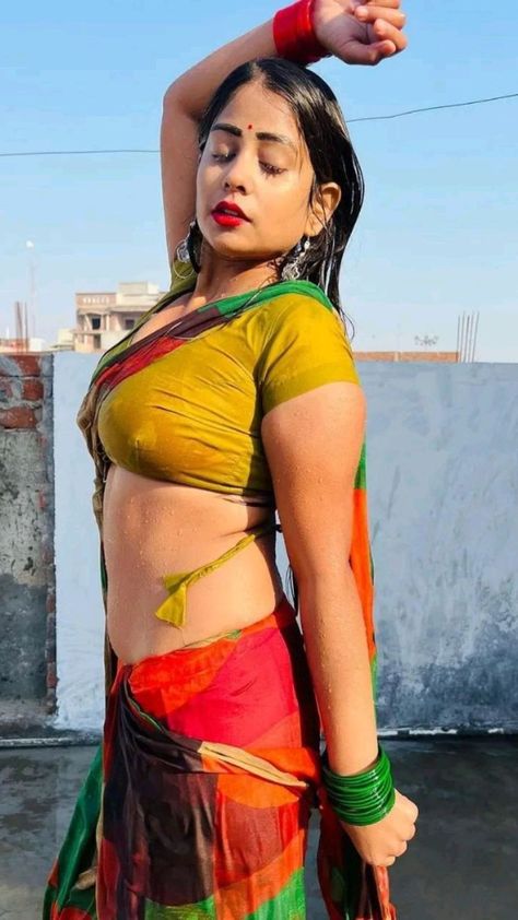 Mexican Outfit, Indian Fashion Saree, Hot Women Dress, Beautiful Dresses Short, Bollywood Girls, Saree Look, Curvy Girl Outfits, Girl Outfits