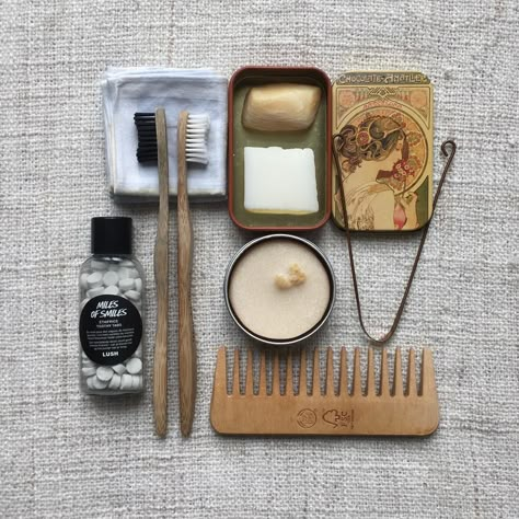 Julie Goes Green 🌿🌱 on Instagram: “FR⬇️Here is our low waste & minimalist toiletry kit for our trip to Tenerife!☀️🌿Tooth tablets, bamboo toothbrushes from @thehumble.co ,…” Bamboo Toothbrush, What's In My Bag, Low Waste, Toiletry Kit, Eco Friendly Living, In My Bag, My Bag, Clean Girl, Sustainable Living