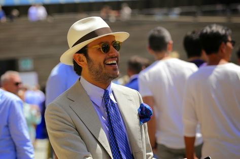 CHAD'S DRYGOODS: A SUMMER HAT-TRICK - THE PANAMA HAT Summer Style Men, Harry Wedding, Made To Measure Suits, Groom Wedding Attire, Sport Coats, Newsboy Cap, Groom Attire, Mens Fashion Summer, Summer Hats