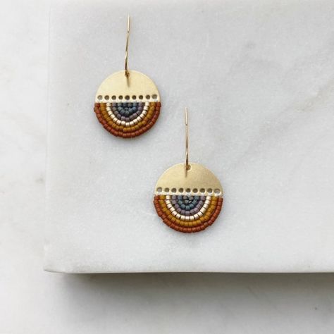 Sunset Earrings, Handwoven Earrings, Fall Earrings, Seed Bead Earrings, Delicate Earrings, Brass Jewelry, Seed Bead Jewelry, Bijoux Diy, Fringe Earrings