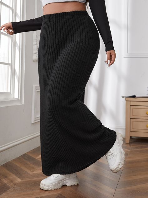 Black Casual Collar  Knitted Fabric Plain Straight Embellished Slight Stretch  Women Plus Clothing Skirt Casual, Knit Maxi Skirt, Fishtail Skirt, Hem Skirt, Plus Size Skirts, Skirt Outfit, Plus Size Kleidung, Women Maxi, Curly Girl