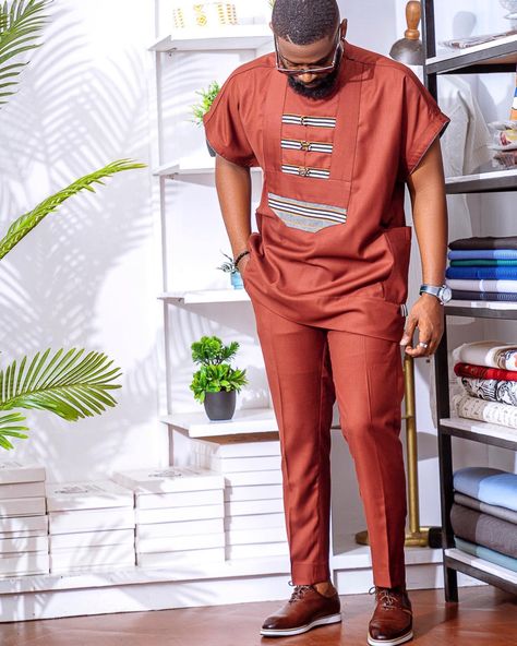 Brown Kaftan For Men, Male Wears Fashion Native, Akara Traditional Dresses For Men, Senator Styles For Boys, Jonkoso Style For Men, Mens African Wear Designs, Men Native Styles Nigeria, Male Kaftan Styles, Ankara Dress Styles For Men