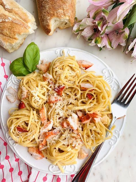 This Pin was discovered by a perfect feast. Discover (and save!) your own Pins on Pinterest. Crab Sauce Recipe, Lobster Butter, Lobster Spaghetti, Lobster Pasta, Lobster Dinner, How To Cook Lobster, Eggless Recipes, Lobster Recipes, Parmesan Pasta