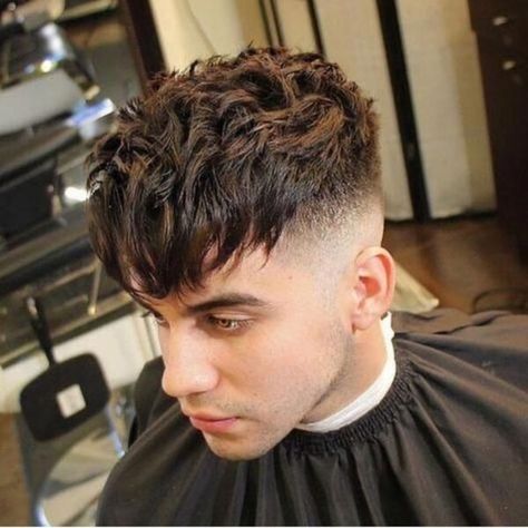 Undercut Long Hair, Crop Haircut, Trendy Mens Haircuts, Long Hair On Top, Haircut Curly, Faded Hair, Men Haircut, Men Haircut Styles, Cool Hairstyles For Men