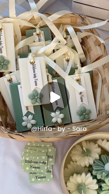 ‎Hirfa-حرفة‎ on Instagram: "Souvenir baby Yasma🌼 #souvenir #candles#hirfabysara #explorepage✨" Candle Souvenir Ideas, Newborn Souvenir, Souvenir Newborn, Souvenir Candle, Wedding Souvenirs Candle, Handmade Candles, Wax Melts, Wax, Candles