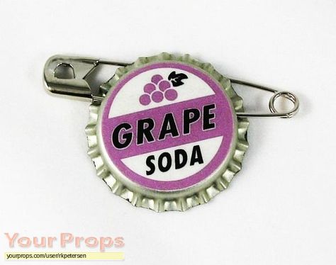 Up replica movie prop Up Carl Y Ellie, Grape Soda Pin, Disney Movie Up, Up 2009, Goodbye Party, Up The Movie, Fish Extender Gifts, Large Safety Pin, Movie Themed Party