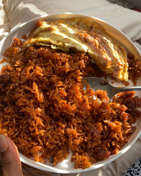 I LOVE GHANA JOLLOF🥰🥰🇬🇭. Better use my JOLLOF tips if you want to recreate 😍😍. I wish you all a blessed week. 🥰 #jollof #jollofrice #jollofricetips #chilaskitchen #ghanajollof #nigerianjollof Ghana Jollof, Blessed Week, Jollof Rice, Ghana, I Love, Quick Saves