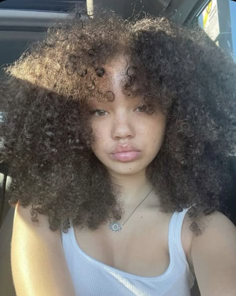 Cabello Afro Natural, Mixed Curly Hair, Beautiful Curly Hair, Hairdos For Curly Hair, Natural Curls Hairstyles, Curly Hair Inspiration, Coily Hair, Curly Girl Hairstyles, Baddie Hairstyles