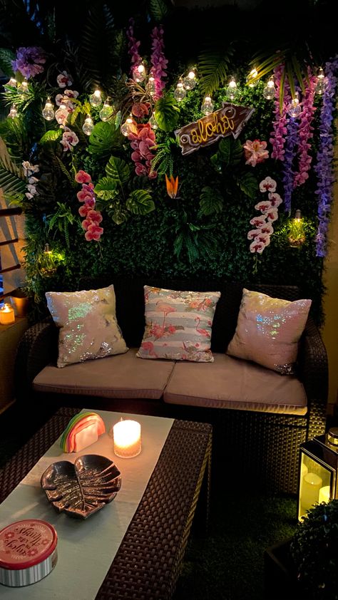 #flowerwall  #flowerwalldecor #smallbalcony  #aloha Grass Wall Decoration Ideas, Artificial Grass Wall Decoration Ideas, Green Wall Design, Artificial Grass Wall, Garden Wall Designs, Selfie Wall, Wall Decoration Ideas, Led Decoration, Decoration Restaurant