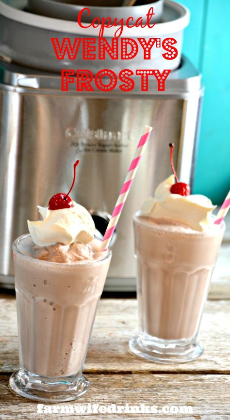 This 3-ingredient chocolate ice cream tastes just like a homemade copycat Wendy's Frosty recipe. Your family will love this milkshake all year long. #Frosty #Milkshake Wendy's Frosty Recipe, Copycat Wendy's Frosty Recipe, Frosty Ice Cream, Wendys Frosty Recipe, Wendy's Frosty, Homemade Chocolate Ice Cream, Wendys Frosty, Chocolate Frosty, Frosty Recipe