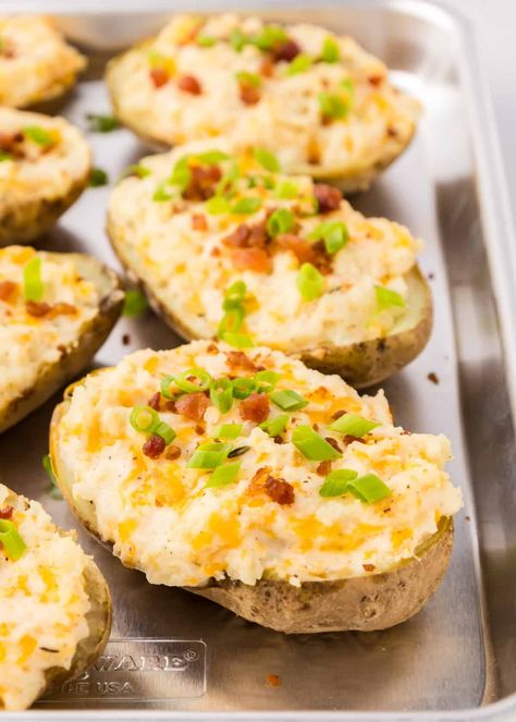 These Twice Baked Potatoes are a great side dish to add to your next dinner. Best Twice Baked Potatoes, Buffalo Chicken Stuffed Peppers, Making Baked Potatoes, Gluten Free Potatoes, Chicken Stuffed, Cream Cheese Chicken, Twice Baked, Twice Baked Potatoes, Comfort Dishes